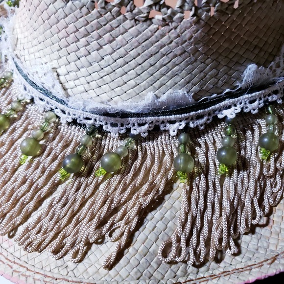 Vintage Scala Straw Hat Upcycled Painted beads, feathers - Picture 9 of 10